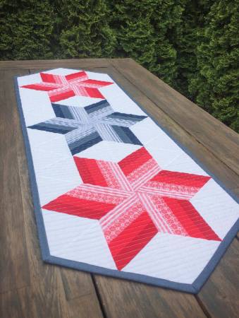 Cut Loose Press - Twirl-N-Spin Table Runner